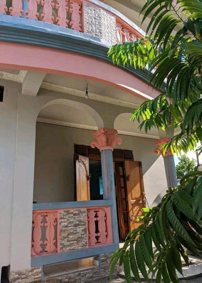 Hotel TAMATAVE Chez Bien Aimée Toamasina Exterior foto
